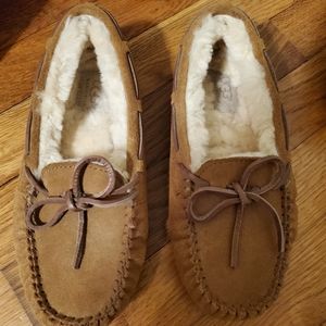 Ugg slippers